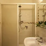 Fani Hotel 2*